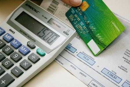 Cuidado Com o Juro de Cartão de Crédito