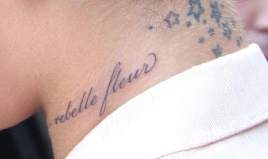 Nova Tatuagem De Rihanna – Em Francês