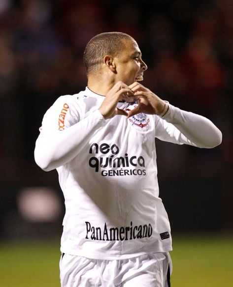 Ronaldo Do Corinthians – Ver Fotos