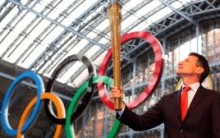 Medalha, Tocha Olímpica e Mascotes que Farão Parte das Olimpíadas  de Londres 2024