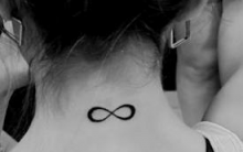 Tendência de Tatuagem Com o Símbolo do Infinito – Ver Fotos