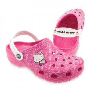 hello-kitty-crocs-pink