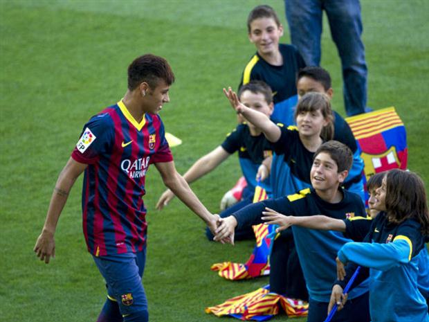Barcelona-Neymar-Apresentação