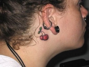 Tatuagens-atrás-das-orelhas-8