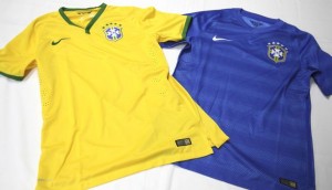 Camisa-azul-reserva-do-brasil-2014-2015-Copa-do-Mundo