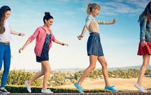 Nova Coleção de Tênis Keds com a Taylor Swift Verão 2024 – Ver Fotos, Preço e Onde Comprar