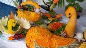 Esculturas-em-frutas-para-enfeitar-sua-mesa-de-natal-004